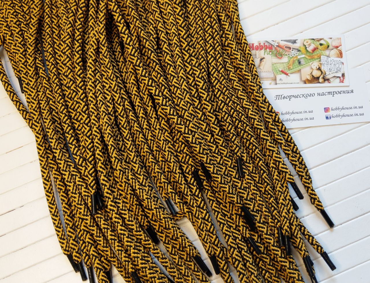 Шнур круглий жовто-чорна діагональ арт 0800