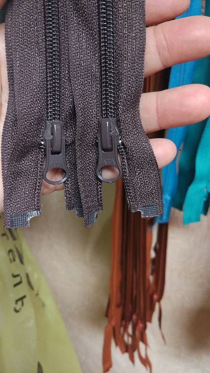 Молния спираль коричневая 70 см арт 1564