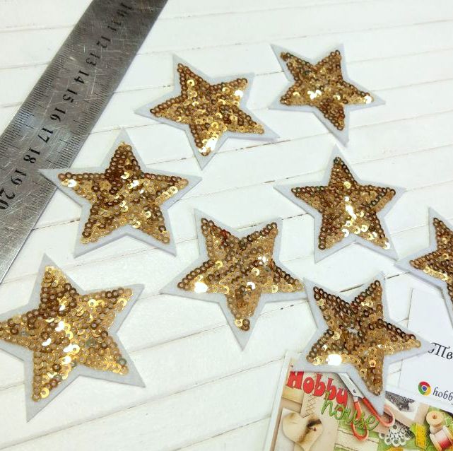 Нашивка Звезда золото клеевая  арт 1982