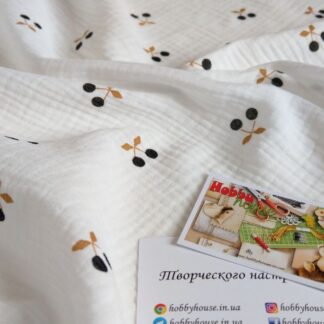 Муслін двошаровий вишеньки на екрю 135 см арт. 2688