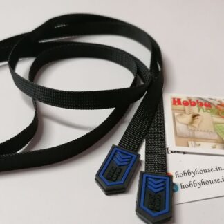 Шнур черный с синим наконечником 130 см арт. 2955