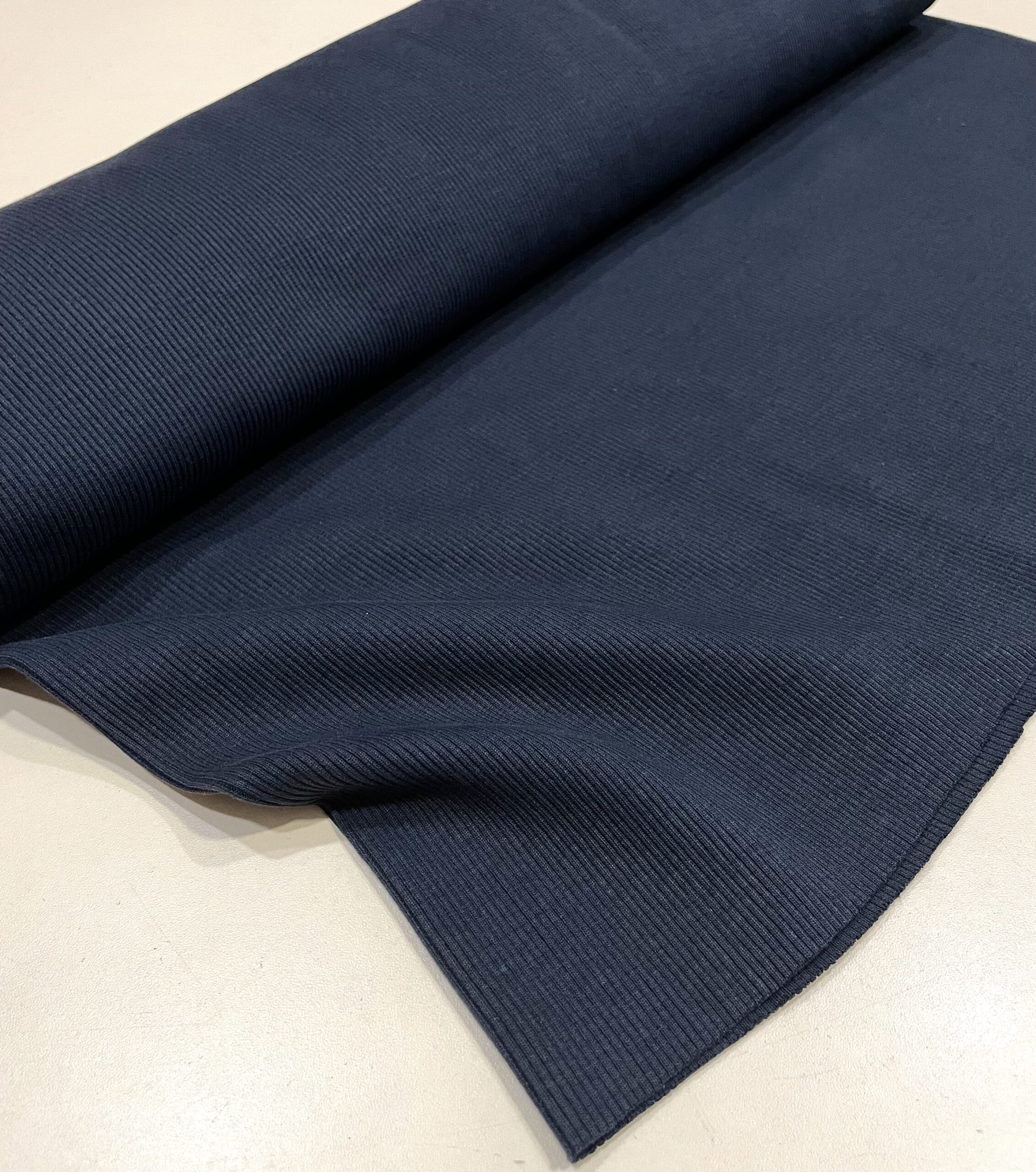 Кашкорсе т.синє 3-нитки 2х58 арт. 0001