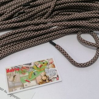 Шнур круглий коричнево-білий длина 120 см арт 3321