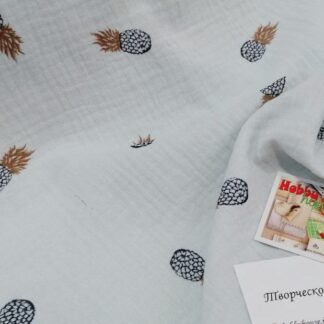 Муслін двошаровий світло-блакитний ананаси 140 см арт. 3330