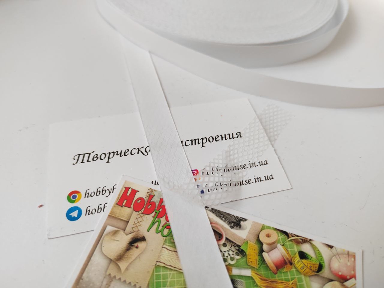 Павутинка клейова 15 мм на папері арт 3753