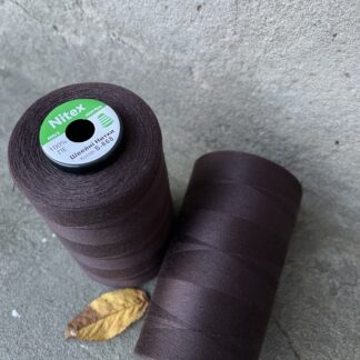 Нитки для шиття Nitex 4000 ярдов 40/2 868 коричневий темний (шоколад). арт. 3844